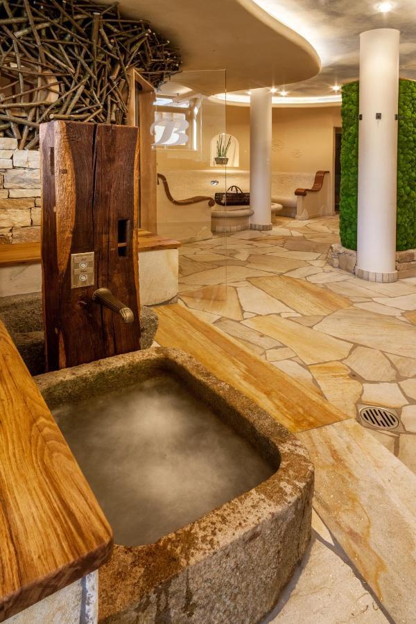 Alpinarosa Hotel Bagian luar foto