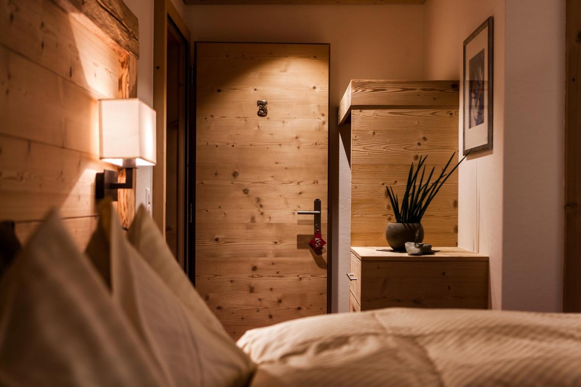 Alpinarosa Hotel Bagian luar foto