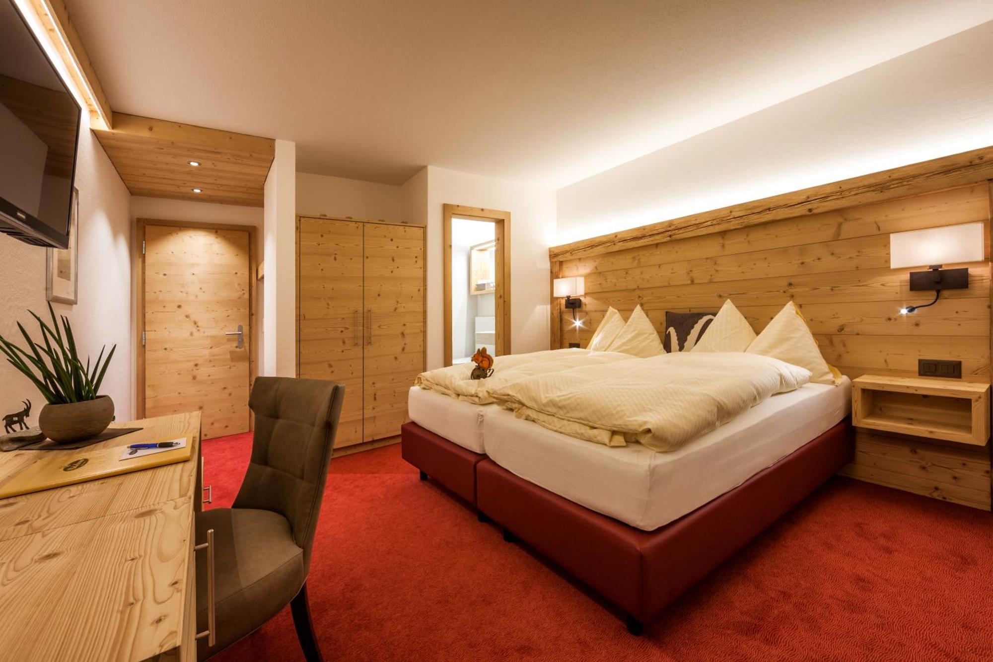 Alpinarosa Hotel Bagian luar foto